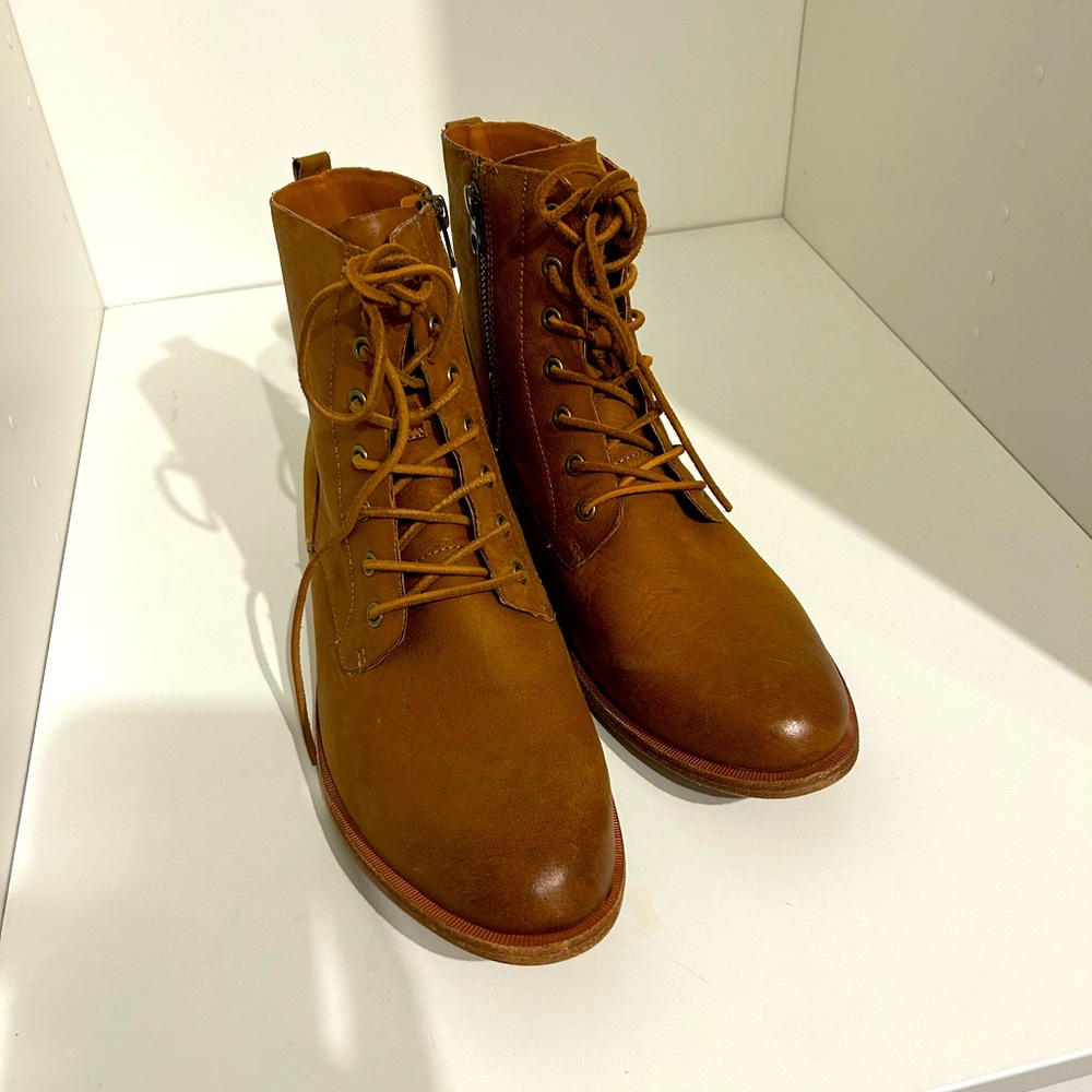 Kork-Ease Violeta zip up boot - size 10 - brown terra